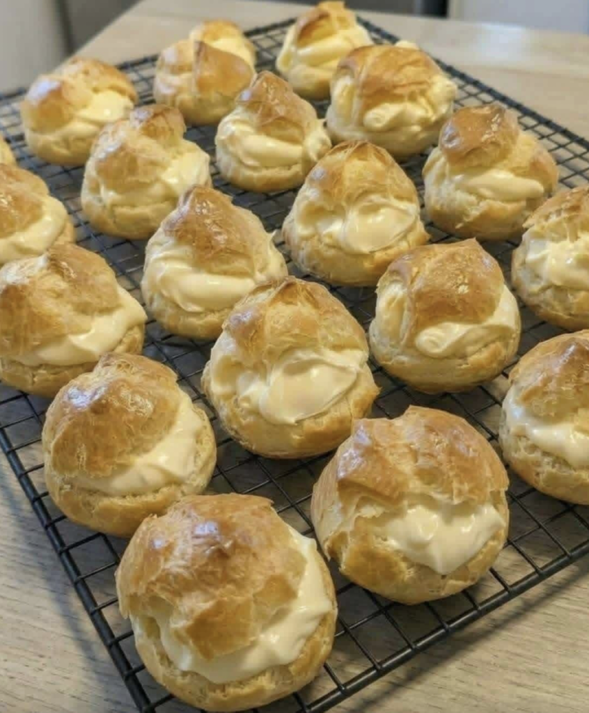 Cream Puffs with Custard Filling