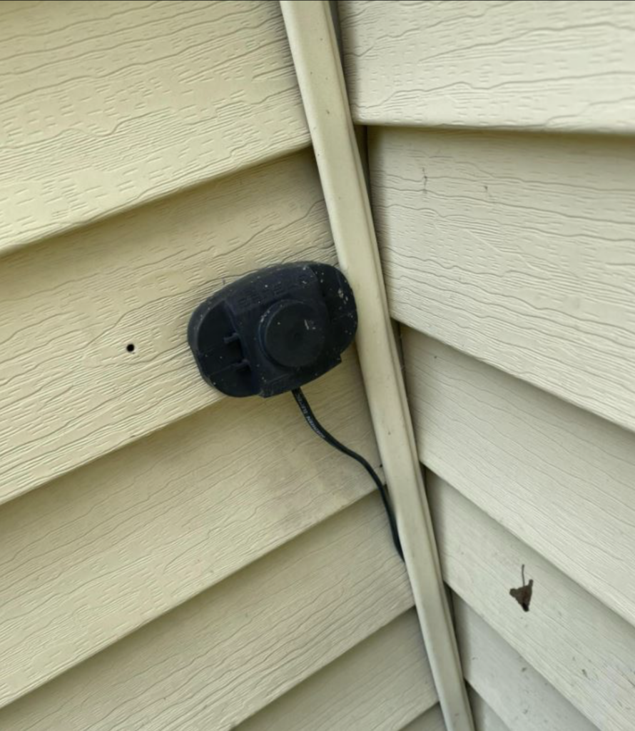 Uncover The Stealthy Device Changing Home Management!